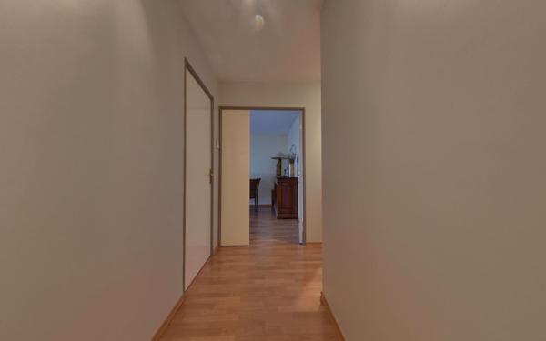 Appartement à vendre    3 pièces • 64 m2 Le Blanc-Mesnil