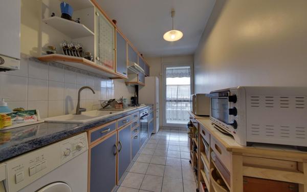 Appartement à vendre    3 pièces • 64 m2 Le Blanc-Mesnil