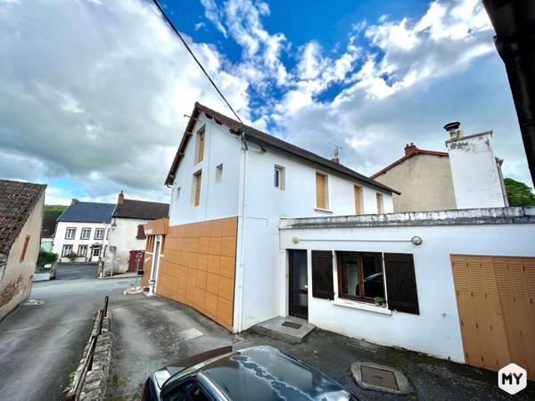 Commercial • Vente • 300m2 • Manzat 152 500 € FAI