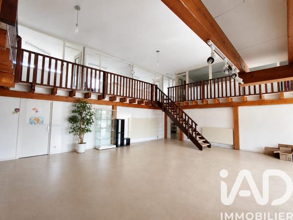 Immeuble à vendre 744,3 m² Valence