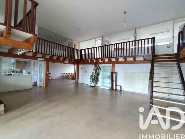 Immeuble à vendre 744,3 m² Valence