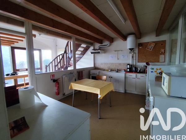Immeuble à vendre 744,3 m² Valence