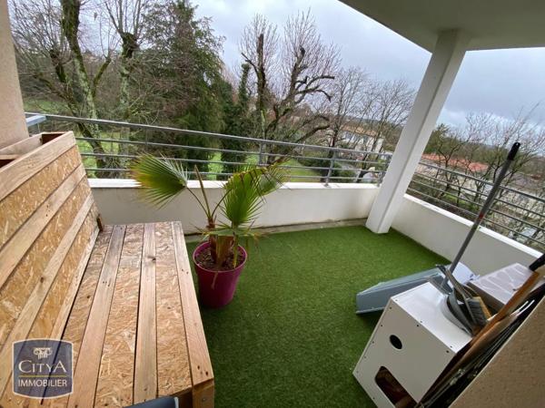 Appartement à louer 2 pièces 40.49m² Saint-Michel (16470)
