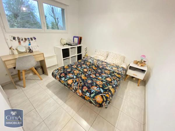 Appartement à louer 2 pièces 40.49m² Saint-Michel (16470)