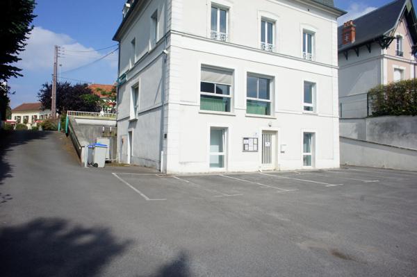 CHATEAU THIERRY (02) 120 m2 de bureaux climatisés et accessibles PMR