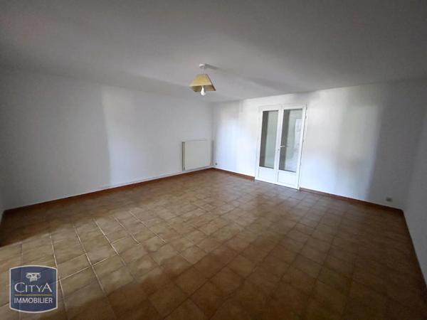 Appartement à louer 3 pièces 74.09m² Tergnier (02700)