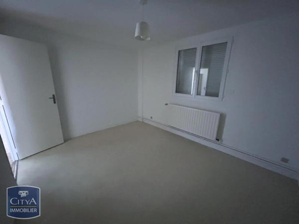 Appartement à louer 3 pièces 74.09m² Tergnier (02700)