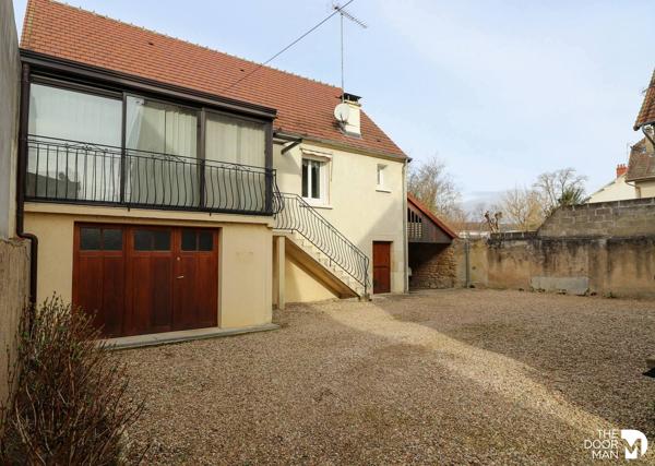 Maison - Vendu - 160 m² - SAINT-AMAND-MONTROND | The Door Man