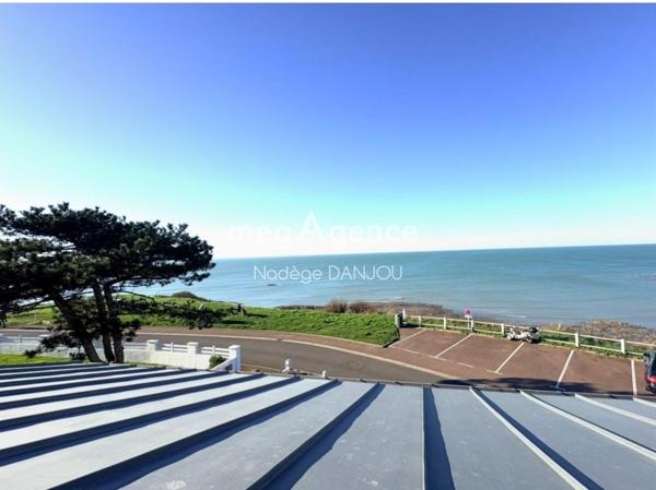 Maison à DONVILLE-LES-BAINS, 50350 - 7 pièces 155m²