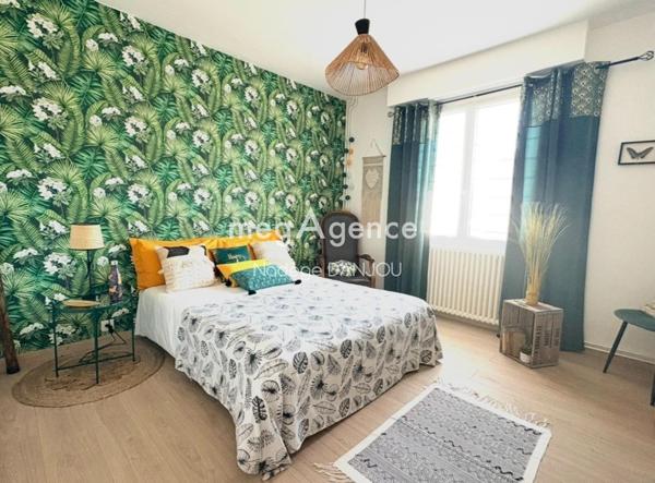 Maison à DONVILLE-LES-BAINS, 50350 - 7 pièces 155m²