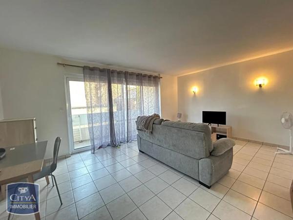 Appartement à louer 2 pièces 53.5m² Brive-la-Gaillarde (19100)