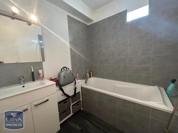 Appartement à louer 2 pièces 53.5m² Brive-la-Gaillarde (19100)