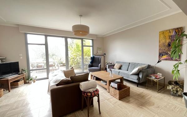 Maison à vendre    7 pièces •  Condé-sur-Sarthe