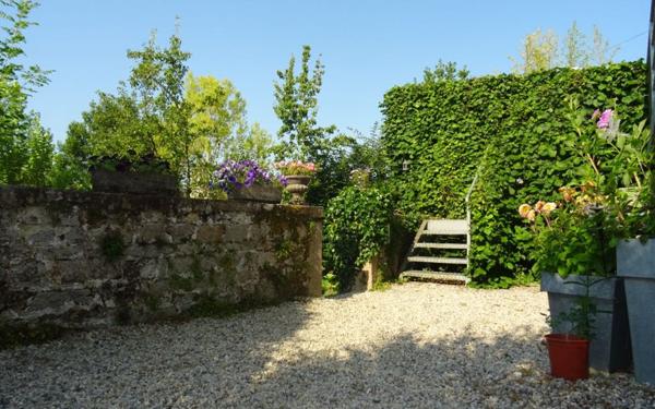 Maison à vendre    7 pièces •  Condé-sur-Sarthe