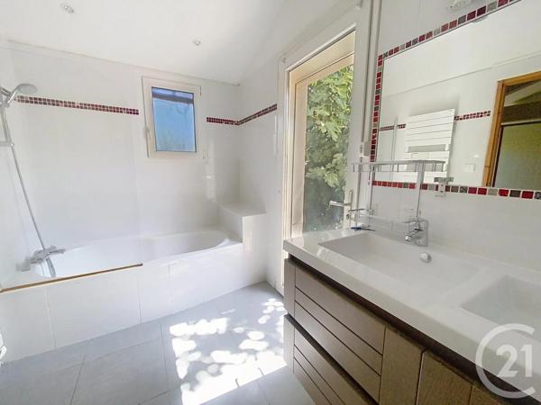 Maison à vendre  8 pièces - 143 m 2   BOUJAN SUR LIBRON  - 34