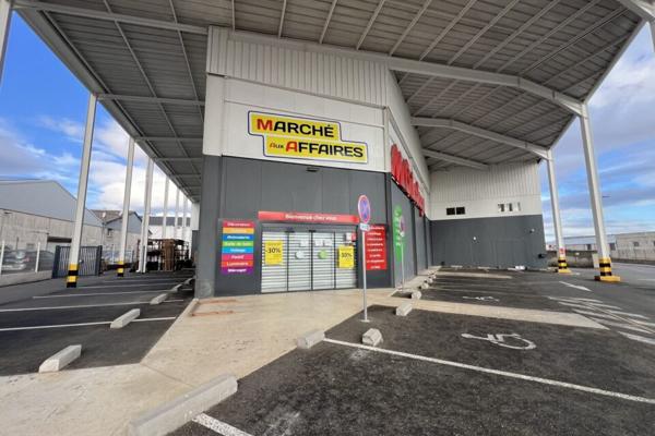 Saint-Estève (66240) À LOUER – ENTREPÔT / LOCAL DE STOCKAGE – SAINT-ESTÈVE