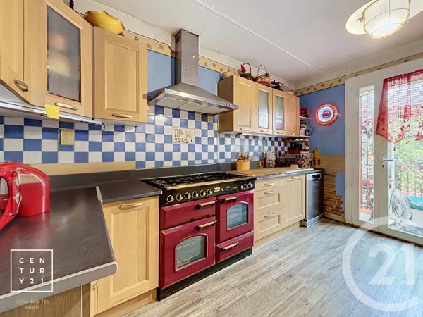 Maison à vendre  6 pièces - 160,36 m 2   ESTAGEL  - 66