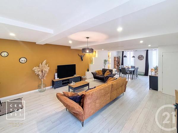 Maison à vendre  6 pièces - 160,36 m 2   ESTAGEL  - 66