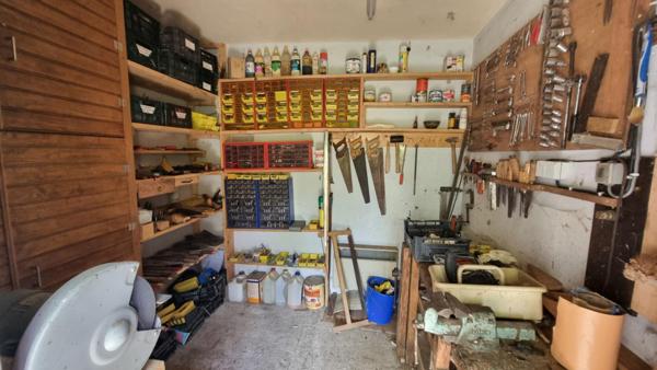 Maison de hameau en pierre au calme