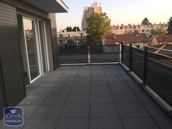Appartement à louer 3 pièces 67.58m² Villeurbanne (69100)