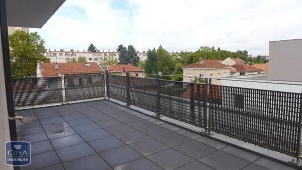 Appartement à louer 3 pièces 67.58m² Villeurbanne (69100)