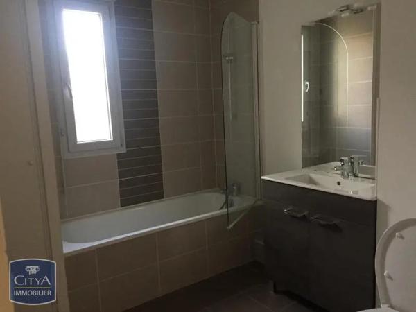 Appartement à louer 3 pièces 67.58m² Villeurbanne (69100)