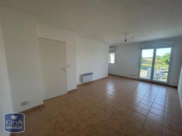 Appartement à louer 1 pièce 30.36m² Saint-Privat-des-Vieux (30340)