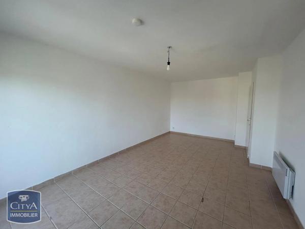 Appartement à louer 1 pièce 30.36m² Saint-Privat-des-Vieux (30340)
