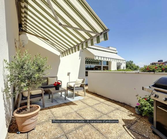 Appartement T2 Lyon en dernier étage avec terrasse