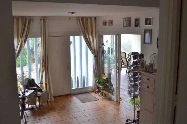 VILLA  D'ARCHITECTE  ANNEES 70 AVEC VUE