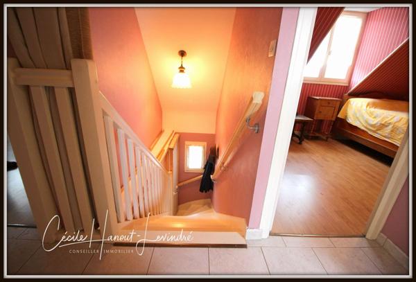 Cancale (35260) CANCALE - PAVILLON sur sous-sol 1986 -98 m² hab. 4 chambres, garage, terrain 428 m²