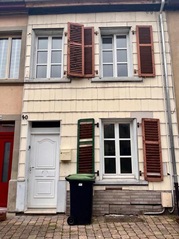 Maison mitoyenne à rénover – Hombourg-Haut