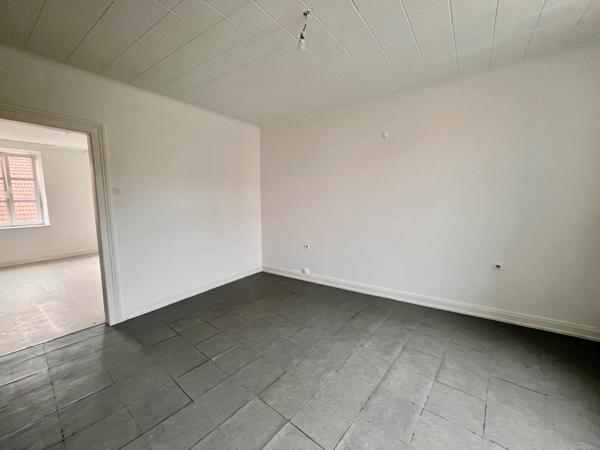 Maison mitoyenne à rénover – Hombourg-Haut