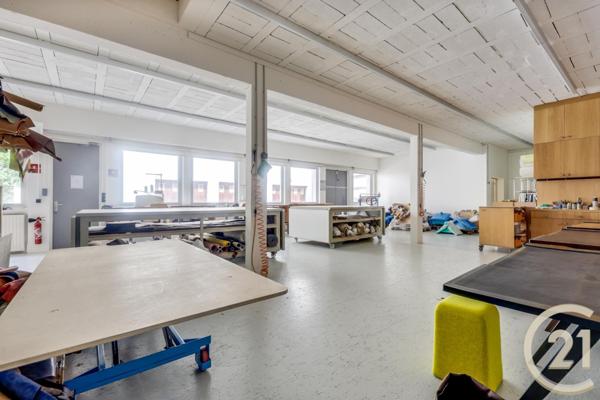 à vendre  372,80 m2 LA GARENNE COLOMBES - 92