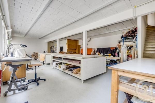 à vendre  372,80 m2 LA GARENNE COLOMBES - 92