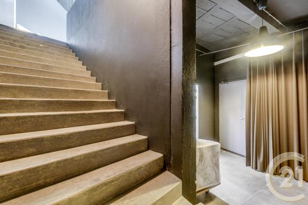 à vendre  372,80 m2 LA GARENNE COLOMBES - 92