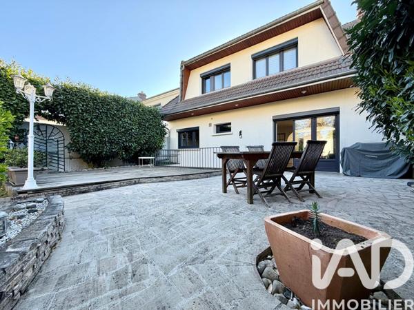 Maison à vendre 8 pièces 175 m² Ormesson-sur-Marne
