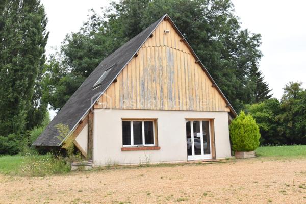 Local d activites de 2 600 m²