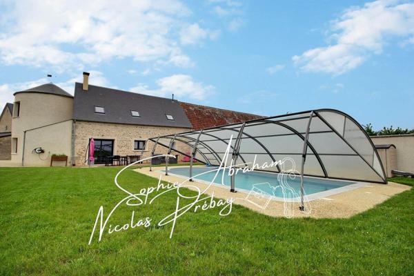 Charme de la pierre & confort moderne ? Maison rénovée avec piscine
