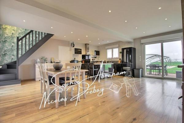 Charme de la pierre & confort moderne ? Maison rénovée avec piscine