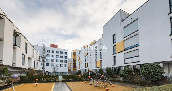 À vendre Studio 33.63 m² - Rennes 35000