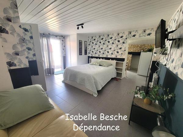 Maison 3 chambres avec dépendance- terrain divisible- proximité immédiate Bordeaux Bastide
