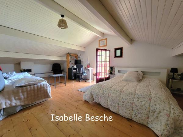 Maison 3 chambres avec dépendance- terrain divisible- proximité immédiate Bordeaux Bastide