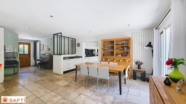 Maison de 159m2 de plain pied + Dépendance T3