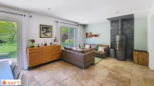 Maison de 159m2 de plain pied + Dépendance T3