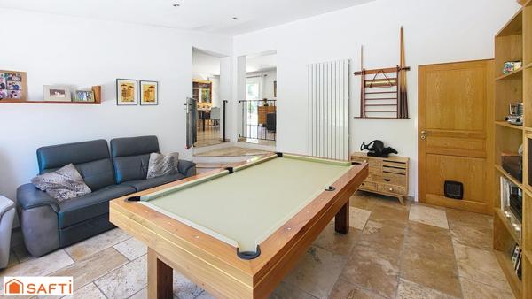 Maison de 159m2 de plain pied + Dépendance T3