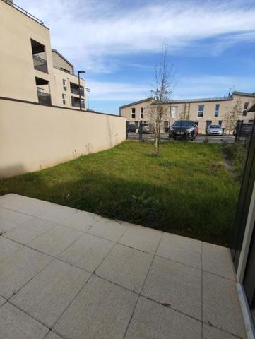 LOCATION MAISON TYPE 4 _ CONFIDENCE M01,  
Angers 49000