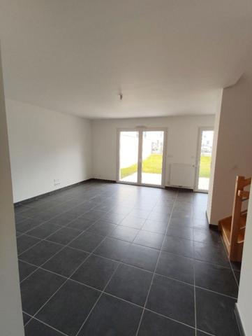 LOCATION MAISON TYPE 4 _ CONFIDENCE M01,  
Angers 49000