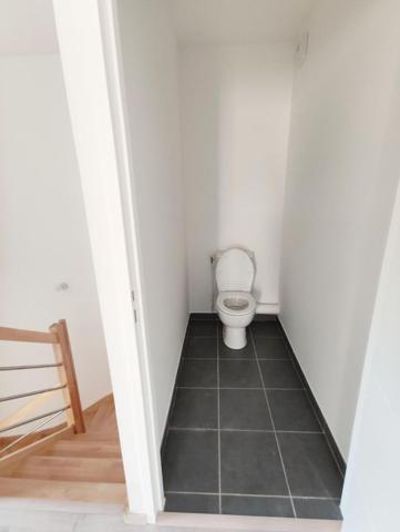 LOCATION MAISON TYPE 4 _ CONFIDENCE M01,  
Angers 49000