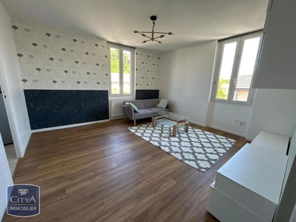 Appartement à louer 2 pièces 41.34m² Oyonnax (01100)